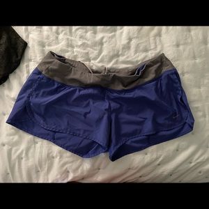 Nike size large running shorts. Great condition